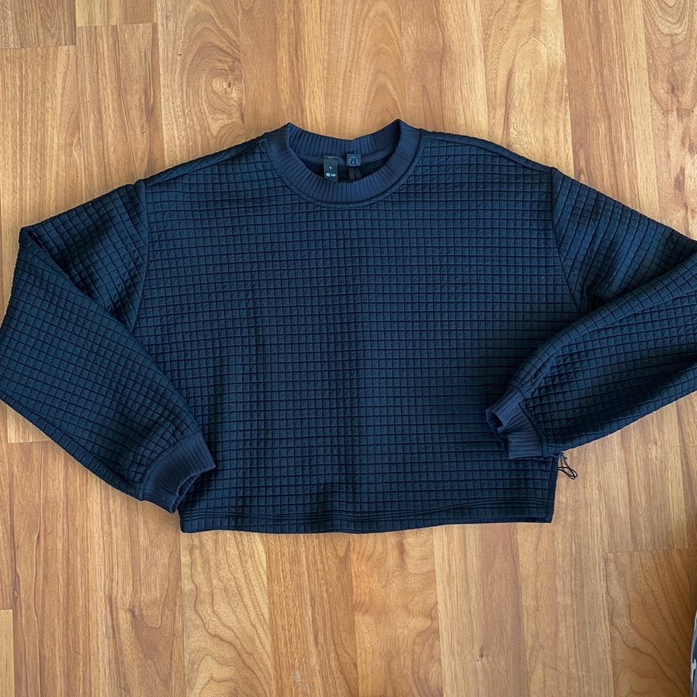 ❤️ Lululemon LAB Textured Grid Cropped Pullover Crew Sweater Size 4 Black NWT